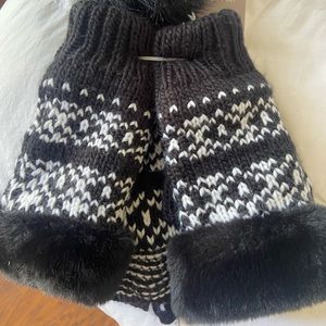 Mittens & gloves
